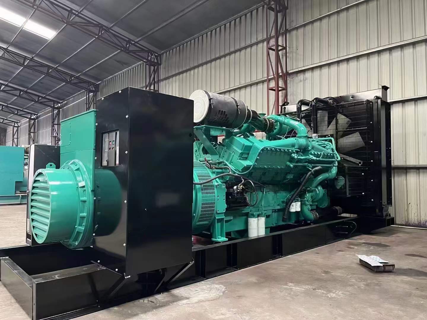 澧县如何降低 800kW 柴油发电机输出电流的波动？